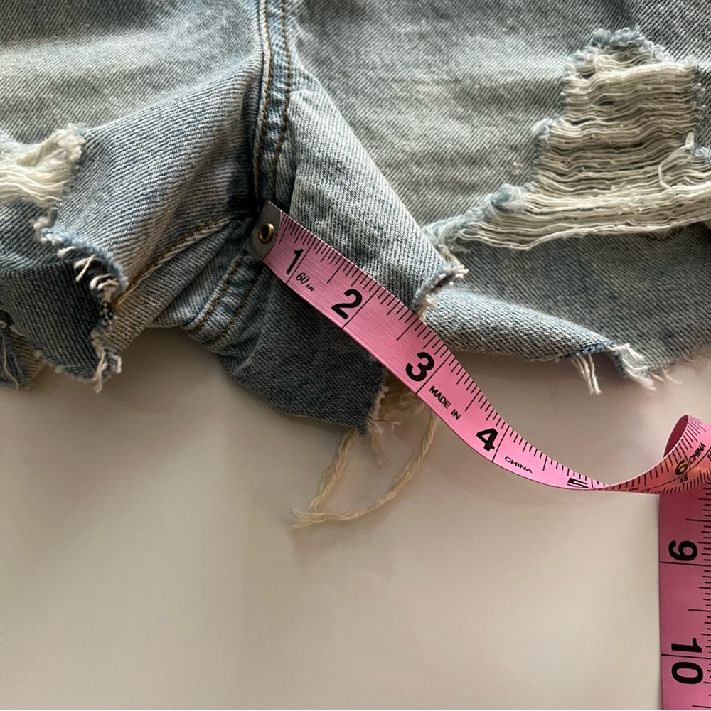 BLANKNYC cut-off shortalls, blue, 24 - Picture 8 of 10